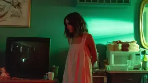 Задник до фильму"Я не залізна" #519121