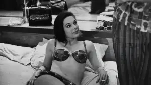 Задник до фильму"Доктор Стрейнджлав, або Як я перестав хвилюватись і полюбив бомбу" #750360