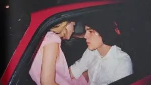 Задник до фильму"Цнотливі самогубиці" #703960