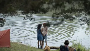 Задник до фильму"Разом з кістками" #811202