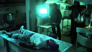 Задник до фильму"Поворот не туди 4: Кривавий початок" #793656