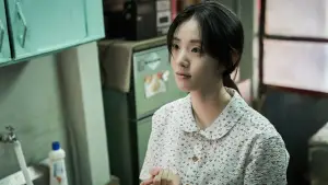 Задник до фильму"Стара жінка з ножем" #528932