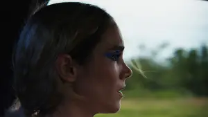 Задник до фильму"Charliebird" #773418