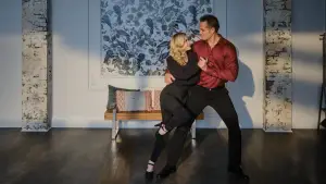 Задник до фильму"Pie To Die For: A Hannah Swensen Mystery" #793460