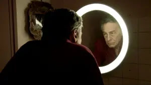 Задник до фильму"Сексуальні хроніки французької сім