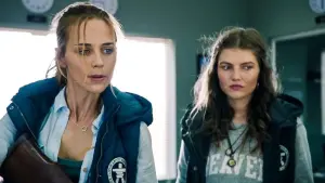 Задник до фильму"Тремтіння землі 6: Холодний день у пеклі" #324827