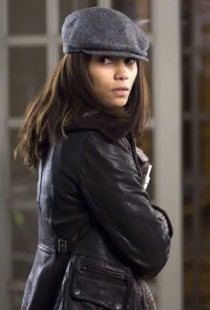 Постер до фильму"Ідеальний незнайомець" #722805