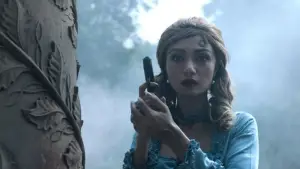 Задник до фильму"শ্রীস্বপনকুমারের বাদামী হায়নার কবলে" #763327