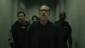 Задник до фильму"Злодії 2: Пантера" #580861