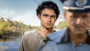 Задник до фильму"Trei kilometri până la capătul lumii" #791370