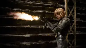 Задник до фильму"Суддя Дредд" #606199