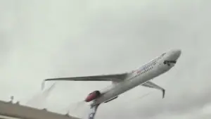 Задник до фильму"Рейс" #657133