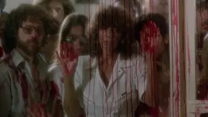 Задник до фильму"Піранья. Частина друга: Нерест" #386851