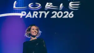 Задник до фильму"Lorie Party" #912137