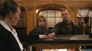 Задник до фильму"4 місяці, 3 тижні і 2 дні" #208894