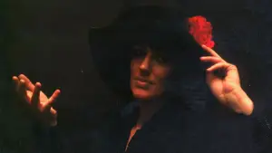 Задник до фильму"Never Look Away" #761933