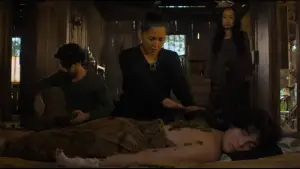 Задник до фильму"Suzzanna: Santet Dosa di Atas Dosa" #764557