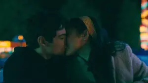 Задник до фильму"Усім хлопцям: P.S. Досі кохаю" #885402