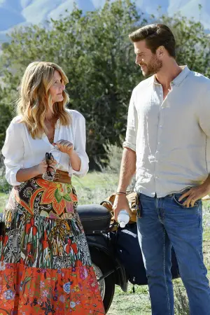 Постер до фильму"Самотня планета" #684645