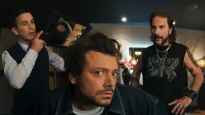 Задник до фильму"Лисий - хіт сезону" #540676