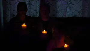 Задник до фильму"Let