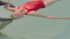 Задник до фильму"Знайомий дотик" #614315