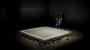 Задник до фильму"Квадрат" #264374