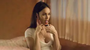 Задник до фильму"Тіло Дженніфер" #664144