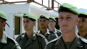 Задник до фильму"Красива робота" #311660