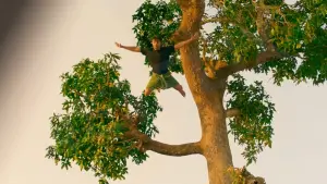 Задник до фильму"Блискавка Муралі" #344734