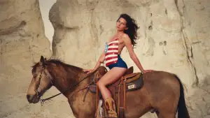 Задник до фильму"National Anthem" #780147