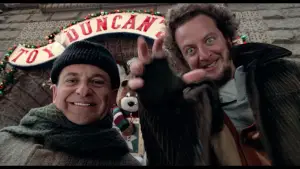 Задник до фильму"Сам удома 2: Загублений у Нью-Йорку" #567097