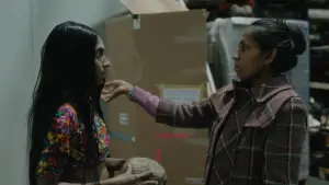 Задник до фильму"Elephants & Squirrels" #801015