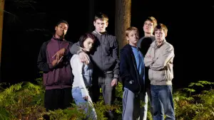 Задник до фильму"Райське озеро" #700702