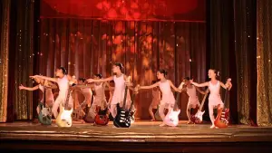 Задник до фильму"Міські дівчата" #810018