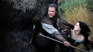 Задник до фильму"Білосніжка та мисливець" #811520