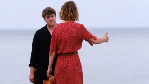 Задник до фильму"Полум’яне небо" #415927