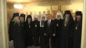 Задник до фильму"Les Empires contre-attaquent" #800570