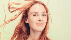 Задник до фильму"Молода жінка" #741502