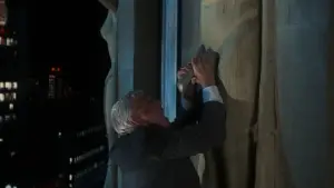 Задник до фильму"Голий пістолет: Із файлів поліційного відділку" #637896