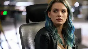 Задник до фильму"Код «Чорна канарка»" #623002