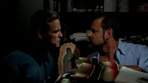 Задник до фильму"Bound by Honor" #750555