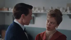 Задник до фильму"Звір" #755946