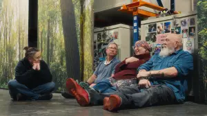 Задник до фильму"The Life We Leave" #779367