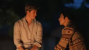 Задник до фильму"Червоний, білий та королівський синій" #178920