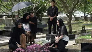 Задник до фильму"Air Mata di Ujung Sajadah 2" #809964