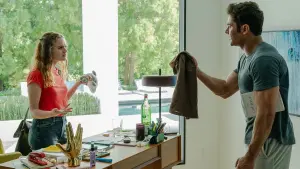 Задник до фильму"Сімейна справа" #486994