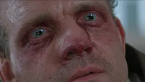 Задник до фильму"У пащі божевілля" #725898