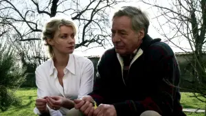 Задник до фильму"Сексуальні хроніки французької сім