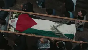 Задник до фильму"اللي باقي منك" #763069